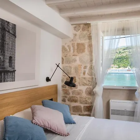 Bova Luxury 2 Bed & Breakfast